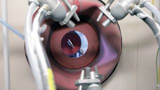 Sandstrahltechnik: Maschinenauswahl und Reproduzierbarkeit sind entscheidend. (Bild: Sablux)