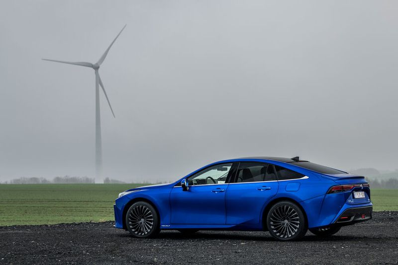 Der Toyota Mirai ist eines von zwei Pkw-Modellen mit Brennstoffzelle.  (Bild: Toyota)