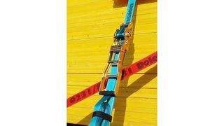 Selbst unter sehr hoher Spannung lässt sich der Zurrgurt leicht wieder öffnen.  Bild: Dolezych (Archiv: Vogel Business Media)