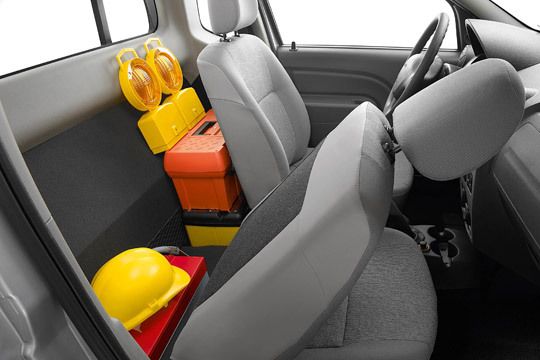 ...sowie einen zusätzlichen 300-Liter-Stauraum in der Kabine. (Archiv: Vogel Business Media)