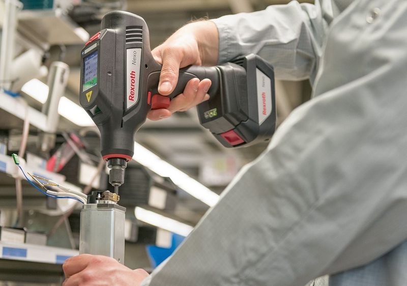 Die Werkzeuge sollen mehr Intelligenz bekommen und untereinander kommunizieren. (Bild: Bosch)