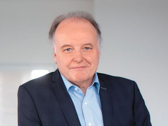 Wiedergewählt! Dr. Gunther Kegel ist wieder Präsident des ZVEI e. V., dem Verband der Elektro- und Digitalindustrie in Deutschland, wie gestern bekannt wurde. Es ist damit die zweite, drei Jahre währende Amtszeit im Rahmen des Verbands.(Bild:  ZVEI)