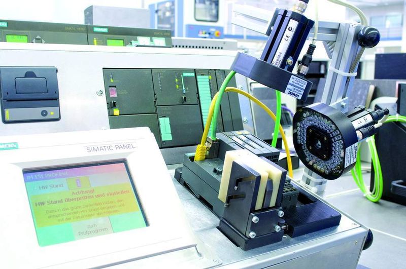 Bild 3: Qualität im Blick: Die bei den Prüfplätzen gemessenen Daten werden automatisch in der Gerätedokumentation gespeichert.Bilder: Siemens (Archiv: Vogel Business Media)