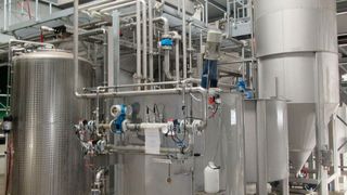 Effiziente Filtertechnik zur Prozesswasser-Aufbereitung aus der Weizenstärkeherstellung bei Crespel & Deiters in Ibbenbüren
 (Leiblein)