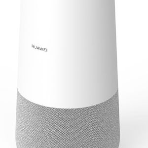 Die  Technologien des Huawei AI Cube sind in einem kleinen mattweißen Gehäuse und einem nahtlosen 3D-Netzgewebe verpackt. Die Anschlüsse sind unter dem Sockel verborgen.