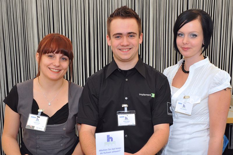 Herweck-Azubis: Isabell Kipper, Dennis Wager und Coleen Brückner (Archiv: Vogel Business Media)