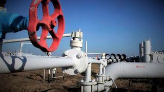 Der deutsche Maschinenbau klagt immer lauter über steigende Energiepreise und über die Gefahr vom Gas abgeschnitten zu werden. Doch auch die Materialengpässe und der Fachkräftemangel sind alles andere als aus der Welt, wie eine Umfrage zeigt. (Bild: dpa)