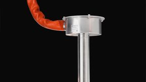 Das ist das Radarmesssystem Furnaceprotect von Ondosense. Es kann bis zu einem Abstand von 30 Metern den Füllstand in Schmelzöfen erfassen – ohne einen Strahlenschutz zu benötigen. Der Füllstand kann bis zu einer Temperatur von 1.600 °C gemessen werden. (Bild: Ondosense)