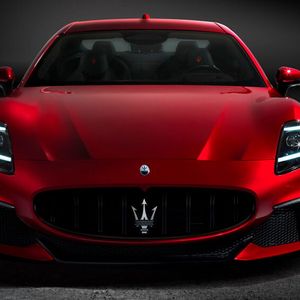 Der neue Gran Turismo ist unter anderem mit V6 zu haben.(Bild:  Maserati)