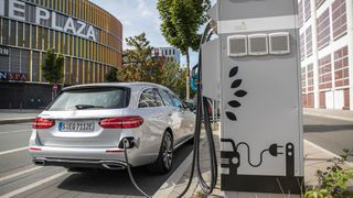 93076999 (Bild: Mercedes)