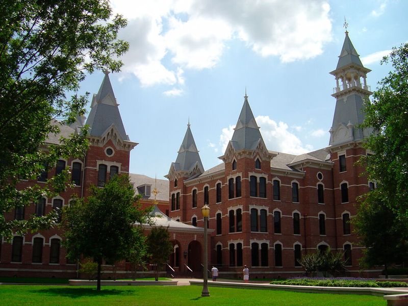 Das alte Hauptgebäude der Baylor University. (Bild: frei lizenziert)