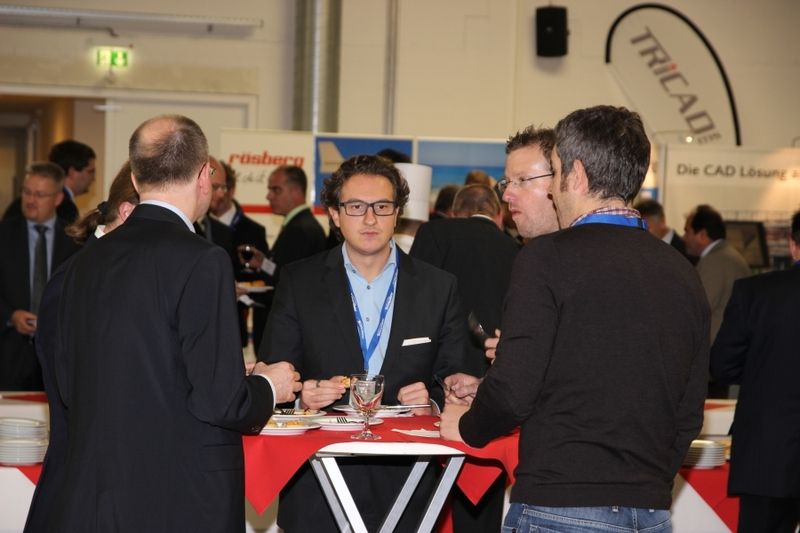Impressionen vom Networking beim diesjährigen Digital Plant Kongress in Würzburg 2013.
Weitere Bildergalerien zum Kongress:
Abendveranstaltung
Bilder der Referenten (Bild: PROCESS/Konstruktionspraxis)