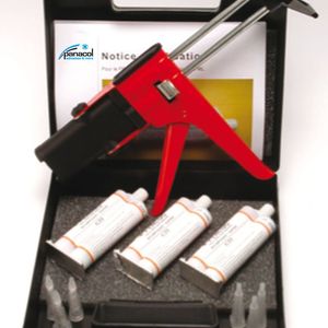 Die Penloc-Klebstoffe auf Acrylbasis eignen sich sowohl Metallwerkstoffe miteinander als auch Metall mit anderen Materialien (auch bead on bead) zu fügen. 