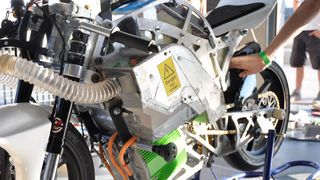 Der Projektpartner ČVUT verfügt bereits über langjährige Erfahrung im Bau von Motorrädern mit alternativen Antrieben. (Bild: ČVUT Czech Technical University)