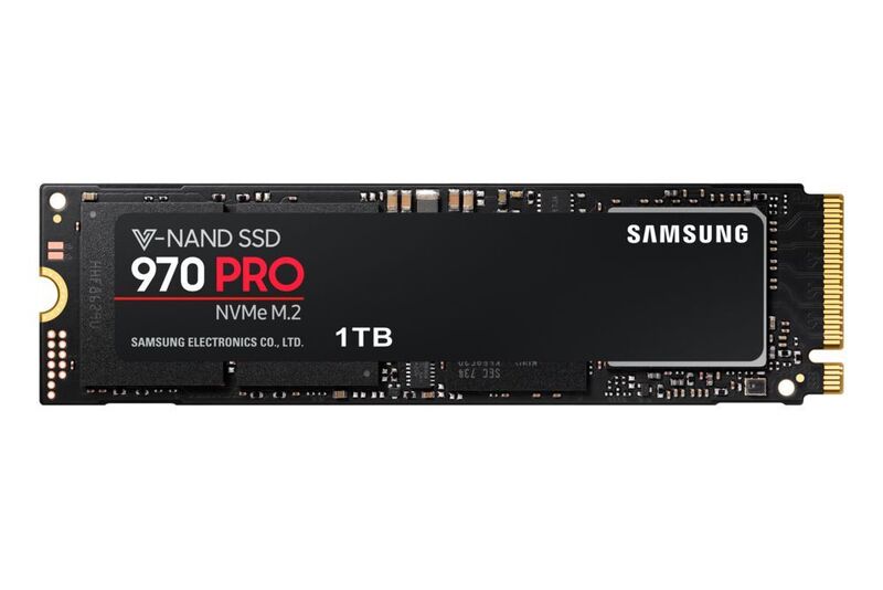 Die 970 Pro ist noch etwas schneller als die Evo und soll doppelt so viele Schreiboperationen aushalten.  (Samsung)