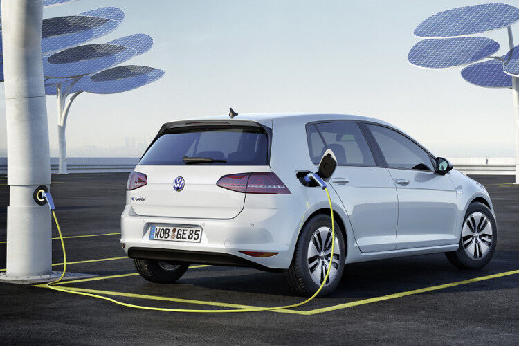 Auf die Batterie gewährt VW acht Jahre oder 160.000 Kilometer Garantie. (Foto: VW)