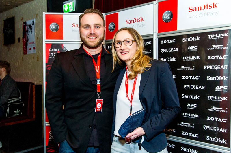 Matthias Ress und Kristin Dusolt, bb-net (Bild: SanDisk)