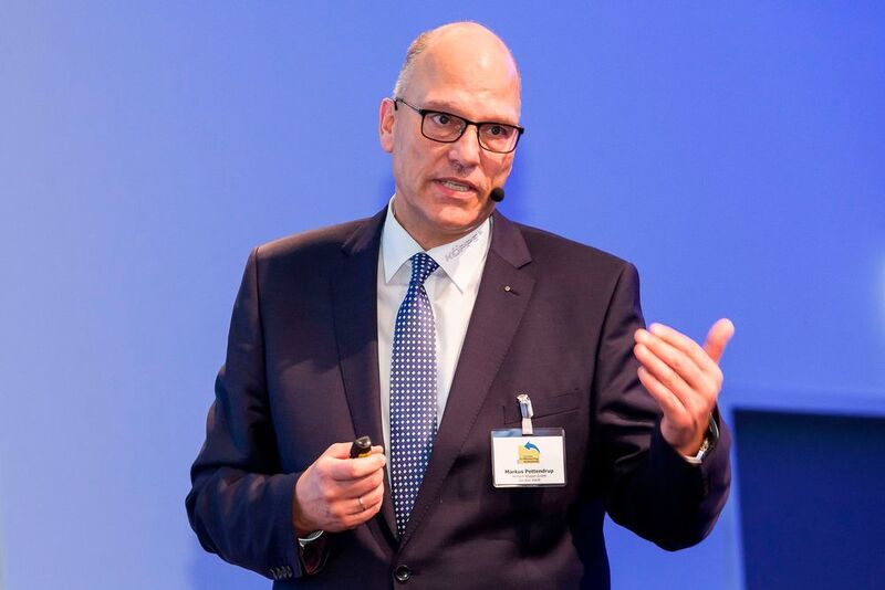 Markus Pettendrup, Geschäftsführer von Köpper Automobile, setzt in seinen Betrieben fünf Gebrauchtwagenprogramme von Herstellern ein. Er verglich sie miteinander. (Stefan Bausewein)