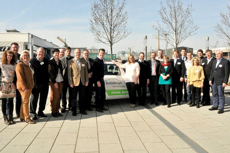 Teilnehmer der ersten Stunde: Zu dem vom ZDK veranstalteten Kalli-Kamp kamen PR-Experten der Landesverbände und Innungen. (Foto: Zietz)