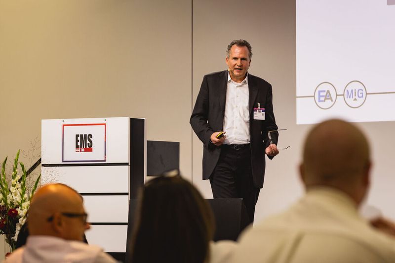 Impressionen vom 24. Würzburger EMS-Tag: Im Mittelpunkt standen aktuelle Branchenthemen, praxisnahe Impulse und insbesondere der persönliche Austausch innerhalb der EMS-Community. (Bild: Stefan Bausewein)