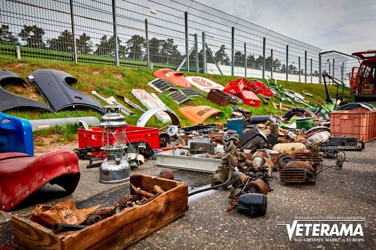 Bunt ist die Welt der klassischen Automobile und Zweiräder. Dafür legen die beiden Veteramas in Hockenheim und Mannheim jedes Mal Zeugnis ab. (Bild: Veterama)