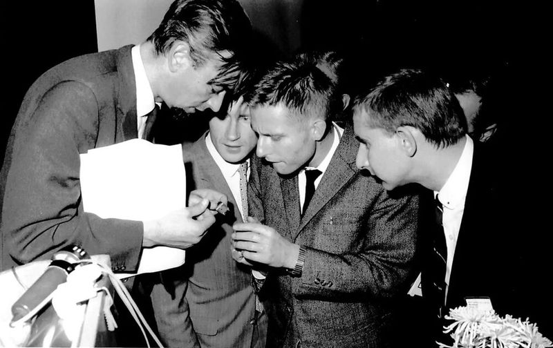 Besucher auf der ersten Electronica 1964. (Bild: Messe München)