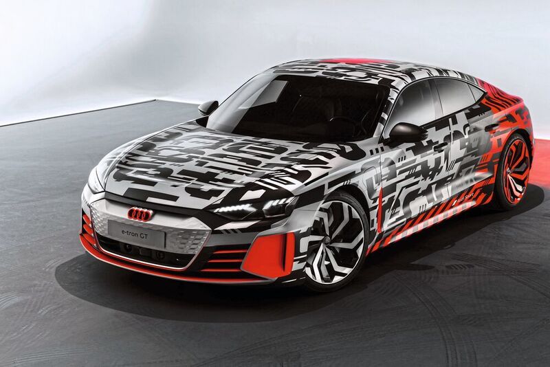 Technisch verwandt mit dem Taycan ist der vermutlich kommendes Jahr verfügbare Audi E-Tron GT. Auch die Preisgestaltung soll ähnlich wie beim Porsche-Modell sein. (Audi)