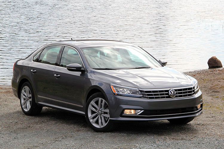 Volkswagen hat den US-Passat überarbeitet. (Foto: Meiners)