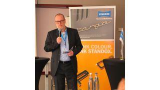 Business Director Lutz Poncelet begrüßte die die Teilnehmer des Standox Forums. (Standox)