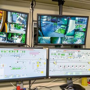 Im Leitsystem erhalten die Mitarbeitenden in Echtzeit Informationen zu allen Prozessen.(Bild:  Vega)