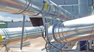 Ein wichtiger Teil eines Brandschutzkonzepts – mindestens zwei Funkenmelder sollten in einem Absaugstrang installiert sein.  (T&B)