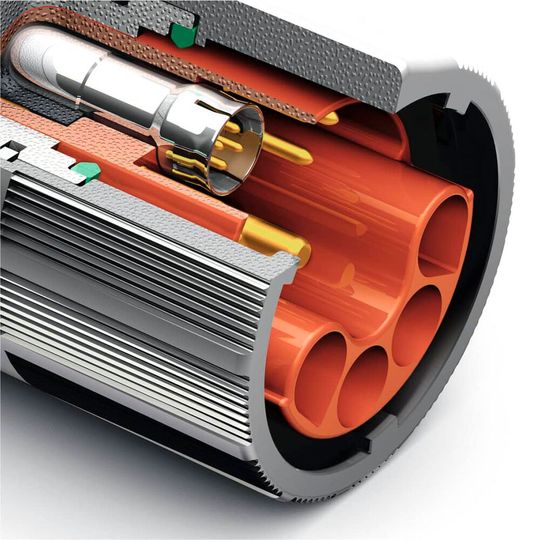 Bild 1: Leistungsgesteigerter Steckverbinder 723 htec. Bild 1: Leistungsgesteigerter Steckverbinder 723 htec.