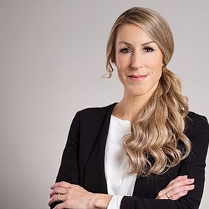 Yvonne Thürwächter übernimmt die neu geschaffene Position als Chief People & Strategy Officer (CPSO) bei FEV.(Bild:  FEV)