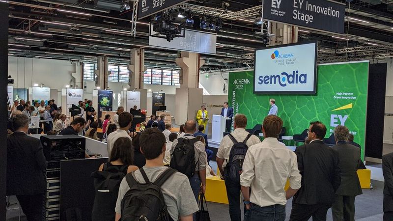 Semodia bietet Softwarelösungen für die modulare Prozessindustrie an, die das Prinzip des Plug&Play des Druckertreibers in der IT auf das Plug&Produce mittel Module Type Package auf die modulare Prozessindustrie übertragen. (Bild: Ernhofer/PROCESS)