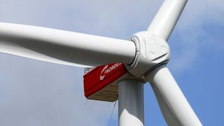 Die Umweltgerechte Kraftanlagen GmbH & Co. KG (UKA) hat bei Nordex erneut Turbinen bestellt. Dabei erhöht sich die bei Nordex bestellte Leistung, die allein in den letzten drei Monaten getätigt wurde, auf rund 450 Megawatt. (Bild: Nordex)