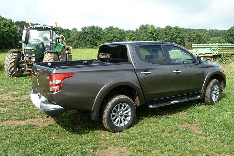 Der L200 hat eine verlängerte Ladefläche, die jetzt 1.520 mm und 1.850 mm bei der Doppelkabine und Club-Cab-Version misst. Ebenso eine Bordwand, die auf 475 mm erhöht wurde. (Foto: Wolfgang Pester)