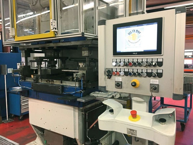 Nach dem Retrofit: Die Panel-Version PMI 6 primo des Pilz Motion Control-Bereichs bietet professionelle Steuerung, Visualisierung und Diagnose ein einem. (Pilz)