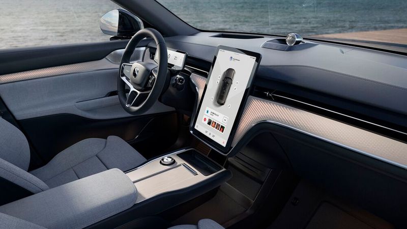 Vorne sitzt der Chauffeur. (Bild: Volvo)