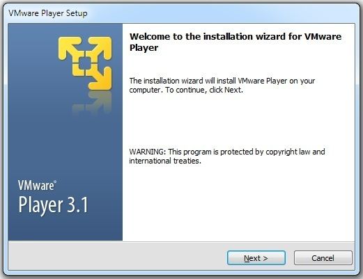 Abbildung 3: Die Installation ist denkbar einfach und vollständig menügeführt. Es muss die heruntergeladene EXE-Datei geöffnet und der Computer nach der Installation neu gestartet werden. Folgendes ist einzustellen: Produktupdates: ja/nein (Wenn die Datei gerade herunter geladen wurde, nicht notwendig); Senden von anonymen Daten an VMware: ja/nein; Einrichten von Shortcuts auf dem Desktop, Menü und Quick-Launch. Alle Einträge können später im Menü File/Player Preferences (CTRL+P) wieder geändert werden. (Archiv: Vogel Business Media)
