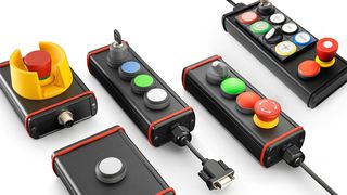 Diese Bedienboxen werden anwenderindividuell mit Befehlesgeräten bestückt. (Zebra Fotostudio's B.V.)