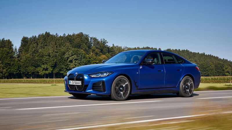 Dieses M-Gerät hat Kraft bis zum Abwinken und bringt sie auch extrem souverän auf die Straße. (Bild: BMW)