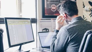 Selbst Fachkräfte ohne tiefgreifendes Tech-Know-how können mit Low-Code modulare Anwendungen erstellen. (Bild: powerdigitalmarketing)