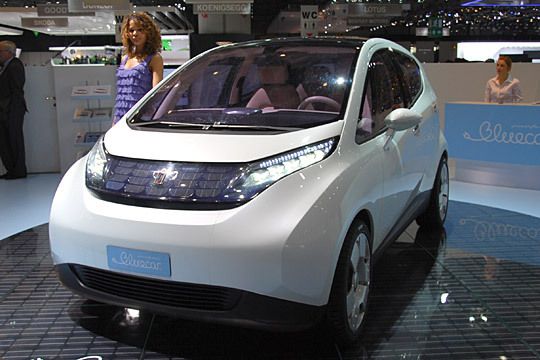 Fast schon Serie: Das Bluecar von Pininfarina wurde bereits im vergangenen Jahr vorgestellt. Die Produktion werde derzeit vorbereitet, hieß es. (Archiv: Vogel Business Media)