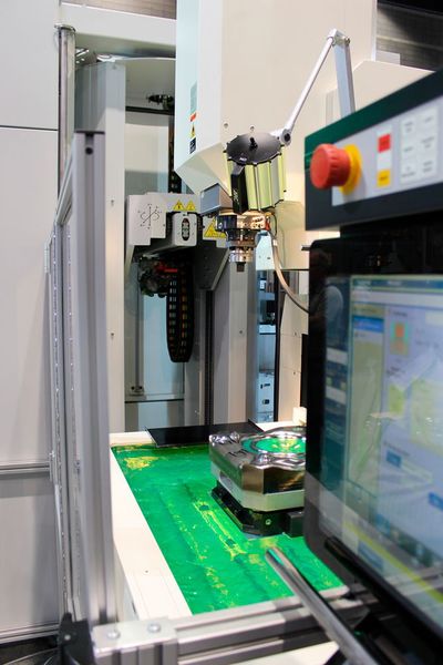 IMTS 2016 (12-17 September, McCormick Place, Chicago) is a showcase of innovative technology, automation as well as established and emerging techologies. (Schulz)