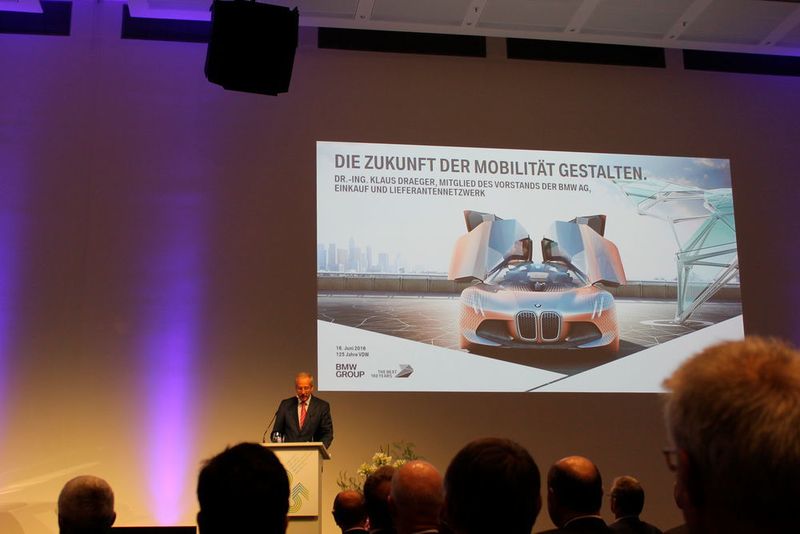 Dr Klaus Draeger, member of the board at BMW, explained how the company is shaping the future of mobility. (Schulz)