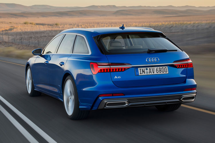 Audi hat beim neuen A6 Avant nicht auf Nutzwert-Maximierung gesetzt, sondern dem Kombi lieber ein schnittigeres Heck verpasst. (Audi)