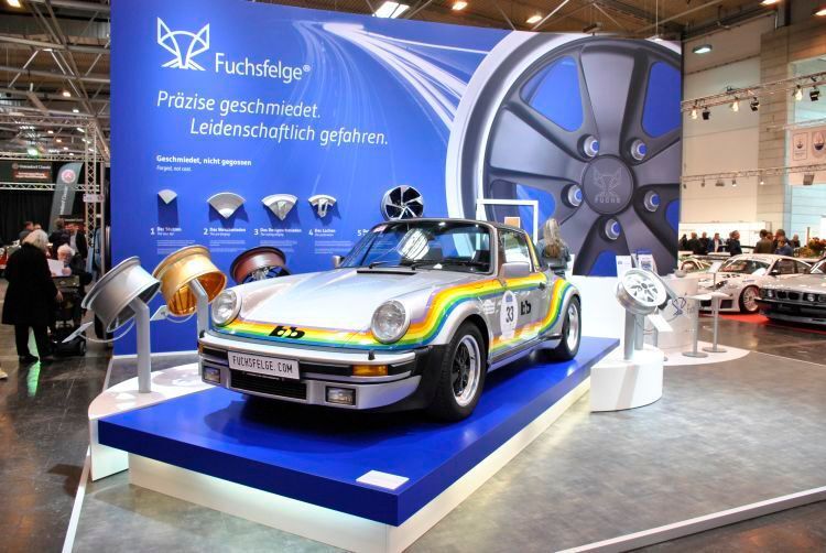 „Nur“ Felgen- bzw. Komponentenhersteller, aber dennoch ein toller Stand. Ach ja: Wussten Sie, dass die bekannte, für den Porsche 911 entwickelte Fuchs-Felge ihren Usprung als Antriebsrad für einen Luftlandepanzer hatte? (Dominsky)