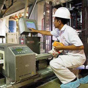 Hochpreisige Maschinen aus Deutschland müssen in Indonesien durch Qualität, Haltbarkeit und einen umfassenden Wartungsservice überzeugen.