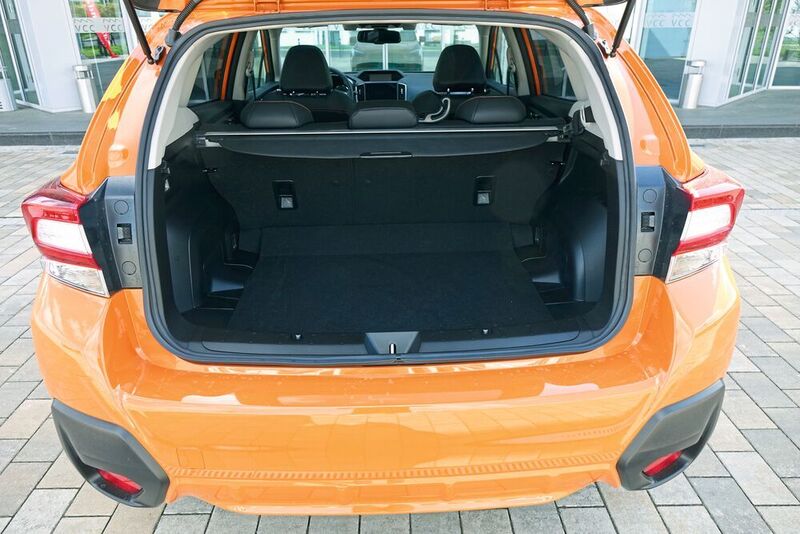 Der Kofferraum bietet ein Ladevolumen von 385 bis 1.290 Litern (nach VDA). (Jens Scheiner/»Automobil Industrie«)