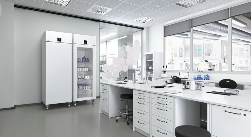 Kühl- und Gefrierschränke von Liebherr kommen mit Edelstahl-Innenraum daher. (Bild: Liebherr)